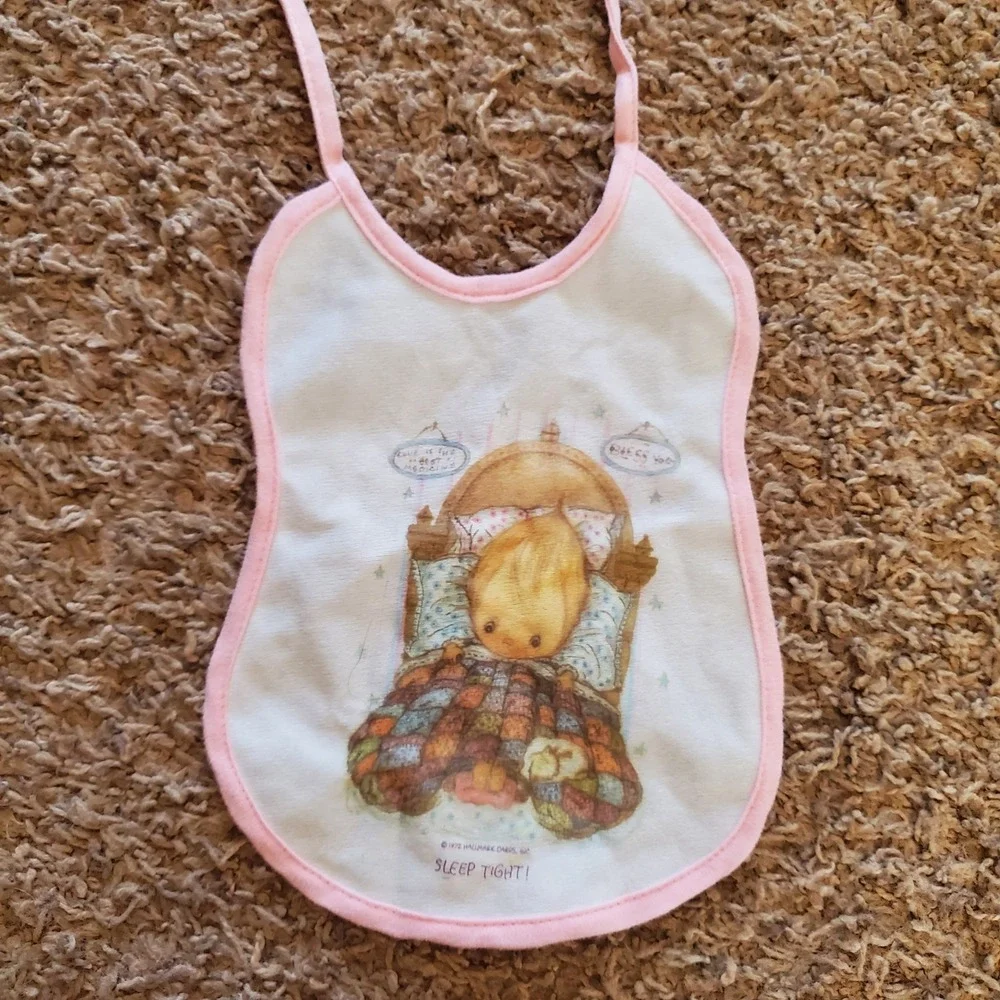 Vintage 1983 Hallmark Baby Bib Sleep Tight Pink Trim Cute‎ Collectible